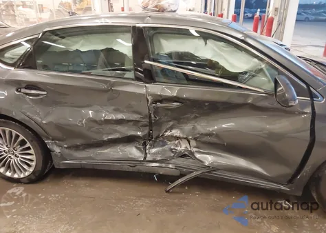 2016 Toyota Avalon Limited z USA, uszkodzony, nr VIN 4T1BK1EB1GU240725